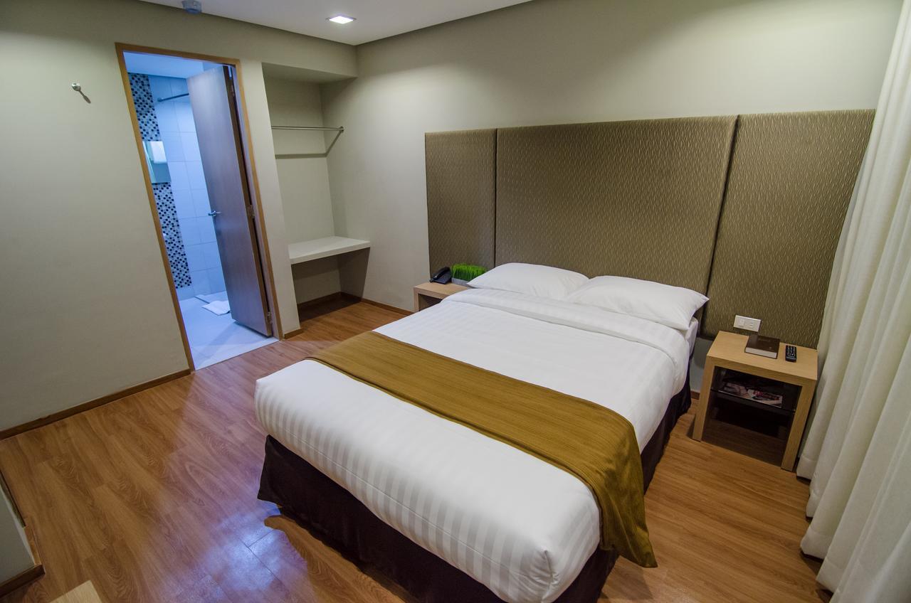 Madison Hotel Phl Iloilo City Εξωτερικό φωτογραφία