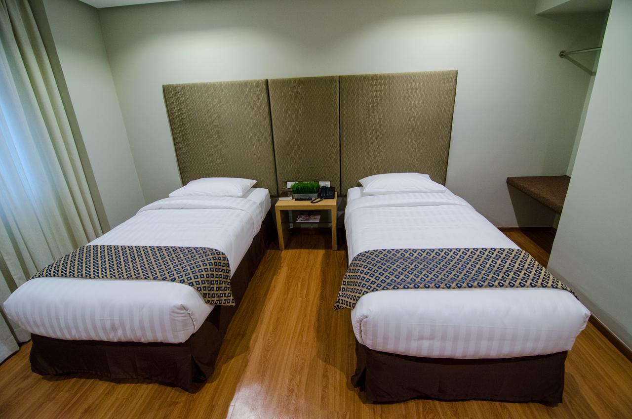 Madison Hotel Phl Iloilo City Εξωτερικό φωτογραφία