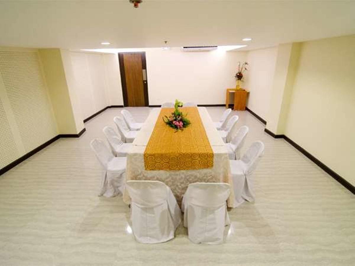 Madison Hotel Phl Iloilo City Εξωτερικό φωτογραφία