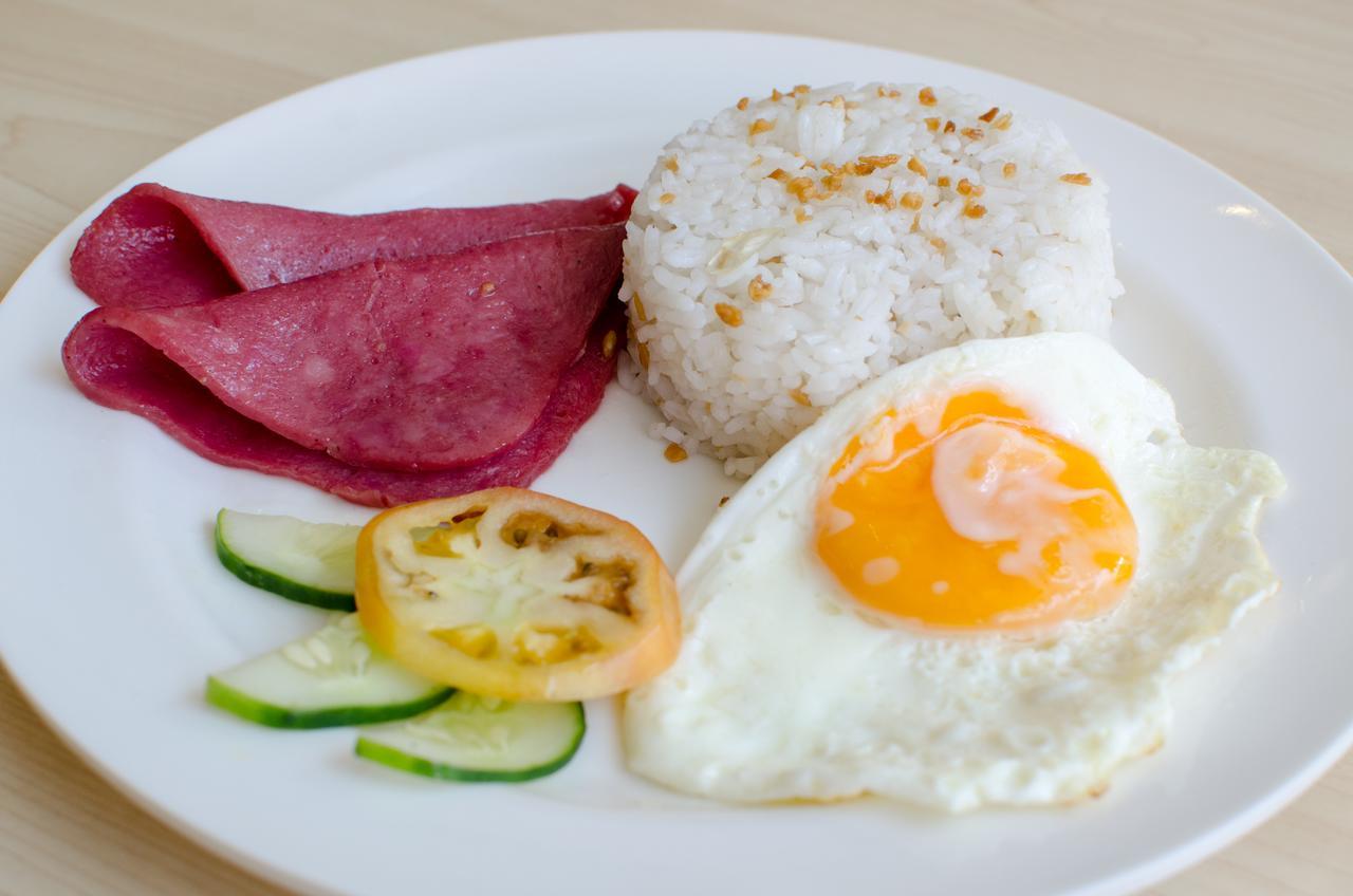 Madison Hotel Phl Iloilo City Εξωτερικό φωτογραφία