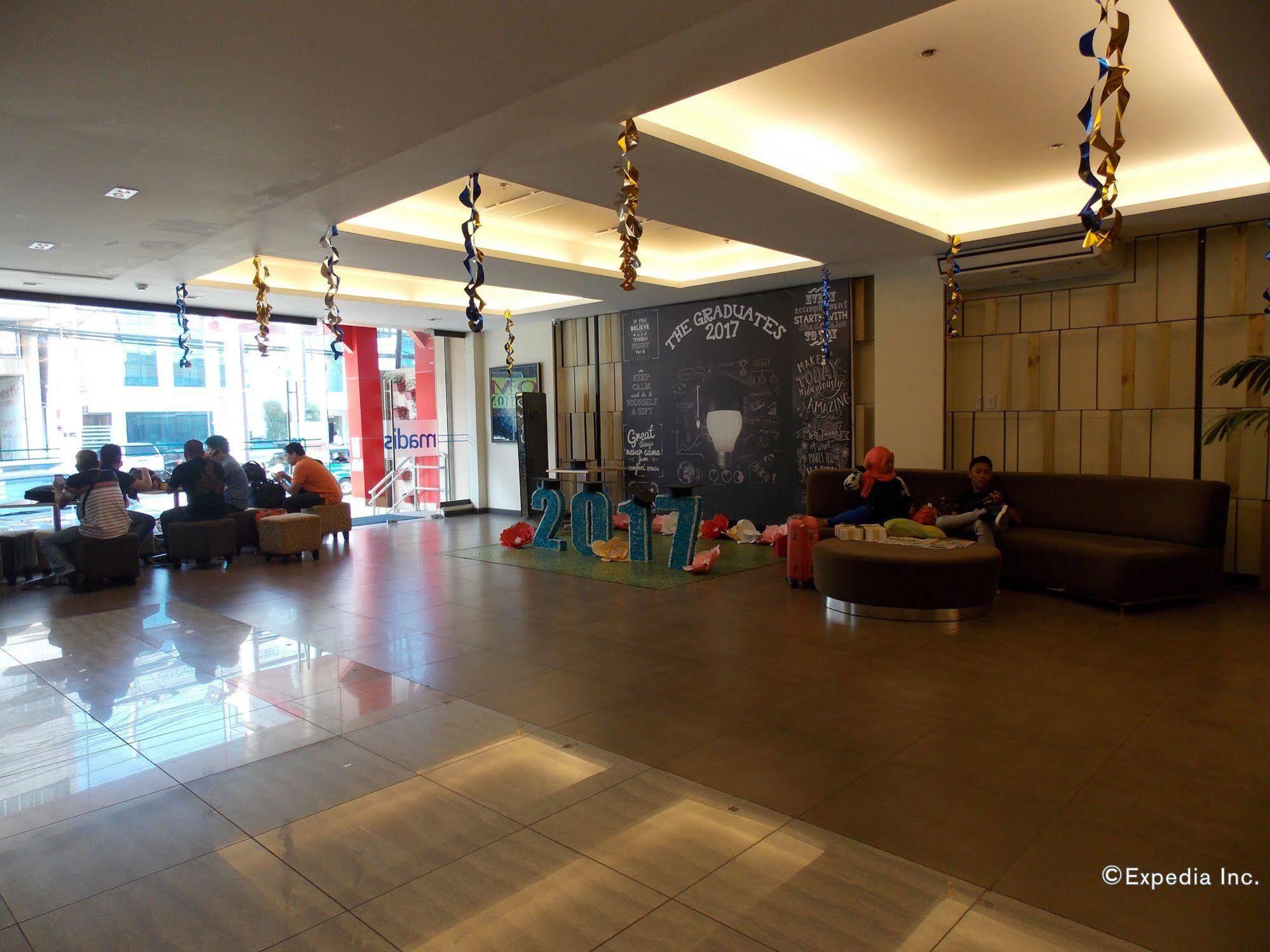 Madison Hotel Phl Iloilo City Εξωτερικό φωτογραφία